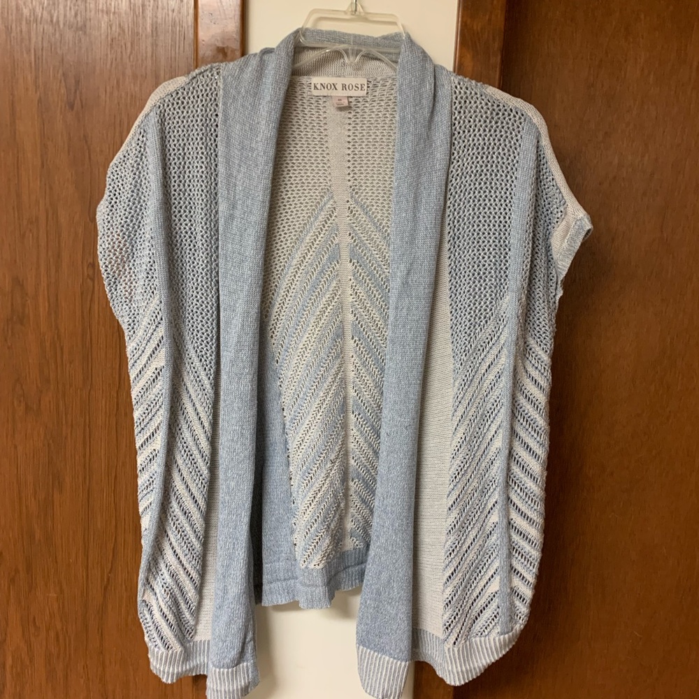 Knit, grey/blue shrug/cardigan